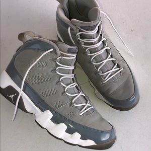 Air Jordan 9 Retro